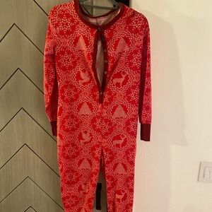 Women’s holiday pajama